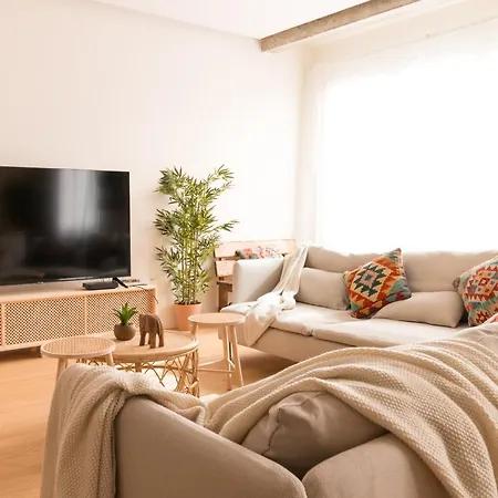 Carmelo Gil Ac By Staynnapartments Μπιλμπάο